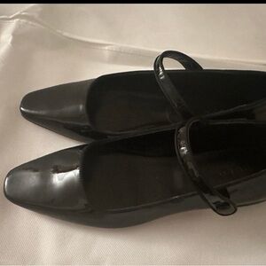 Doen Daphne Mary Jane